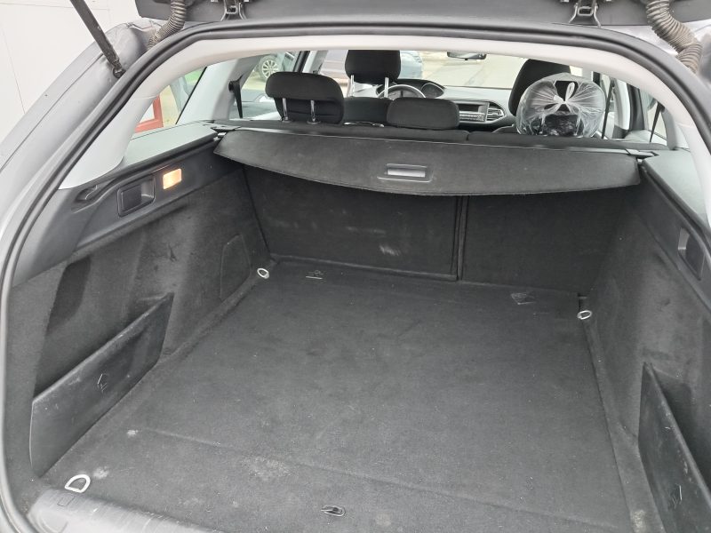 PEUGEOT 308 SW II 2016