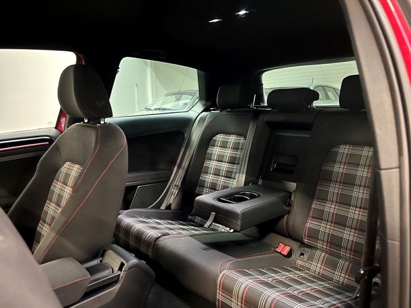 VOLKSWAGEN GOLF VII GTI PERFORMANCE 230CH