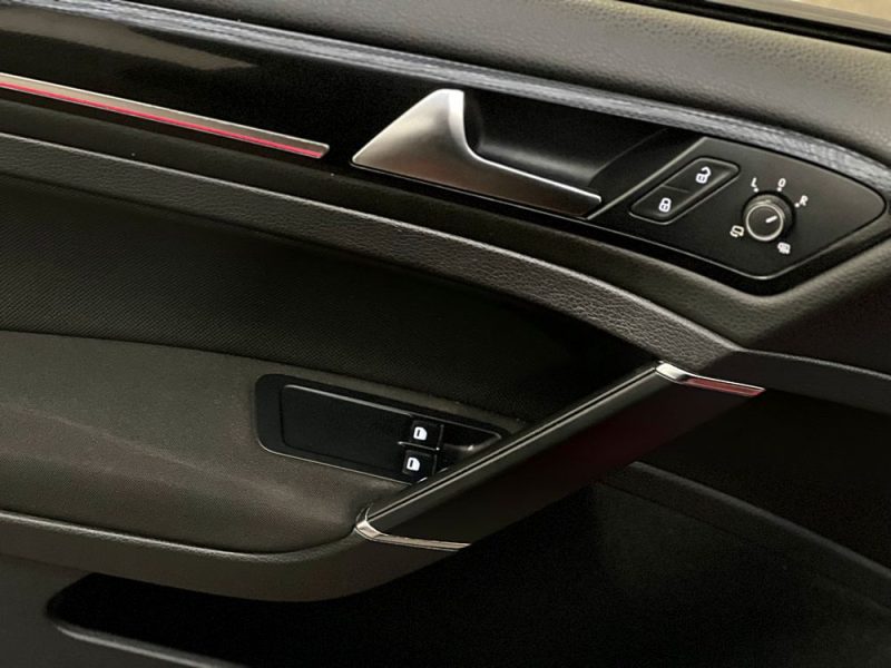 VOLKSWAGEN GOLF VII GTI PERFORMANCE 230CH