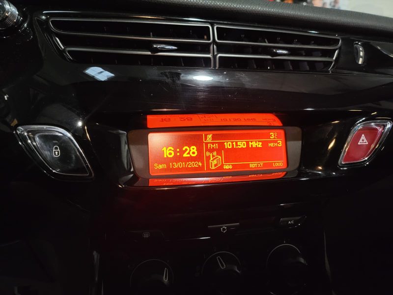 CITROEN C3 II 1.2 VTi 82cv Music Box // RADAR-AR/BLUETOOTH/REGULATEUR-LIMITEUR DE VITESSE