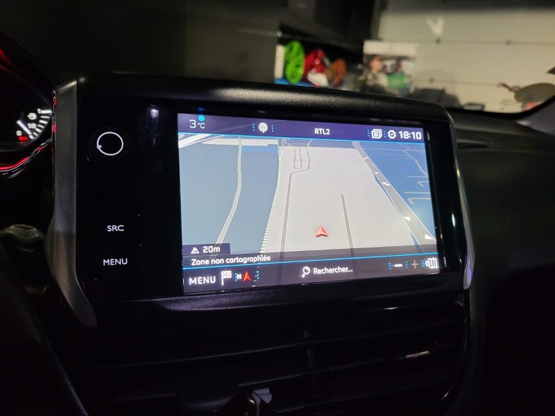 PEUGEOT 208 1.6 BlueHDi 75cv Allure Business / APPLE CARPLAY/ANDROID AUTO/RADAR-AR