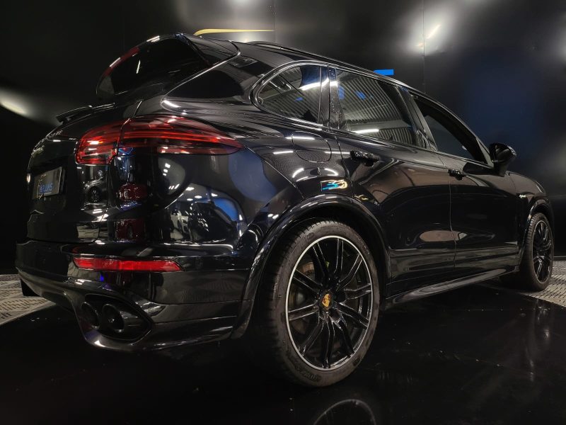 PORSCHE CAYENNE S E-Hybrid 416 CV PACK CHRONO / CUIR BI-TON / SIEGES AV ET AR CHAUFFANT / VOLANT CHA