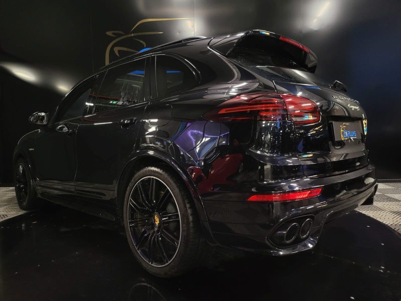 PORSCHE CAYENNE S E-Hybrid 416 CV PACK CHRONO / CUIR BI-TON / SIEGES AV ET AR CHAUFFANT / VOLANT CHA