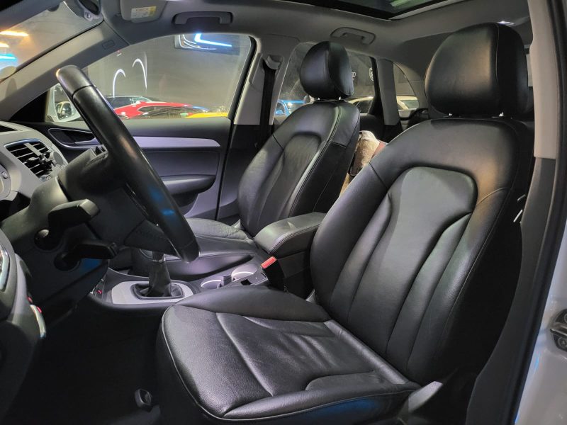 AUDI Q3 2.0 140 cv AMBITION LUXE TOIT OUVRANT / GPS / REGULATEUR / ENTRETIEN COMPLET AUDI A JOUR