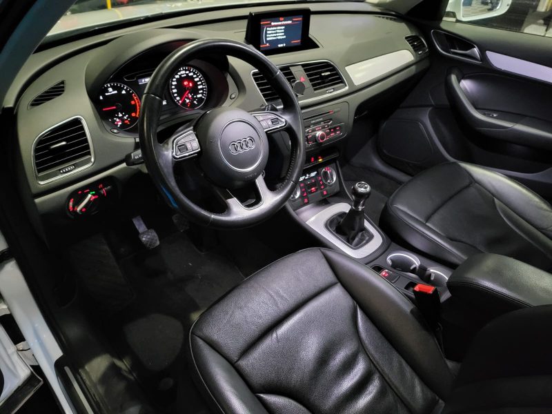 AUDI Q3 2.0 140 cv AMBITION LUXE TOIT OUVRANT / GPS / REGULATEUR / ENTRETIEN COMPLET AUDI A JOUR