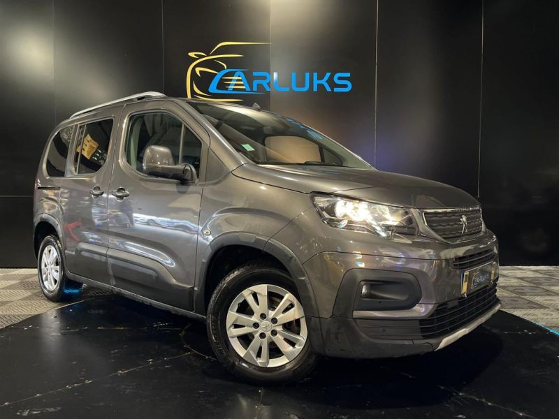 1.5 BlueHDi 102 cv ALLURE / CARPLAY / CAMERA / REGULATEUR