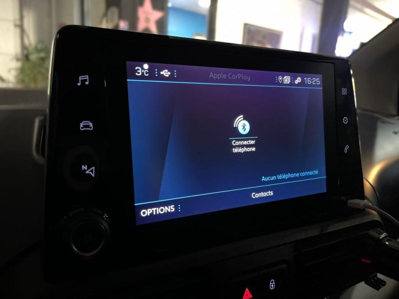 1.5 BlueHDi 102 cv ALLURE / CARPLAY / CAMERA / REGULATEUR