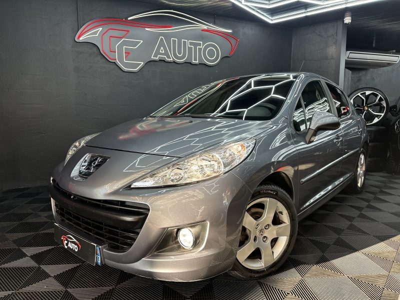 PEUGEOT 207 2010