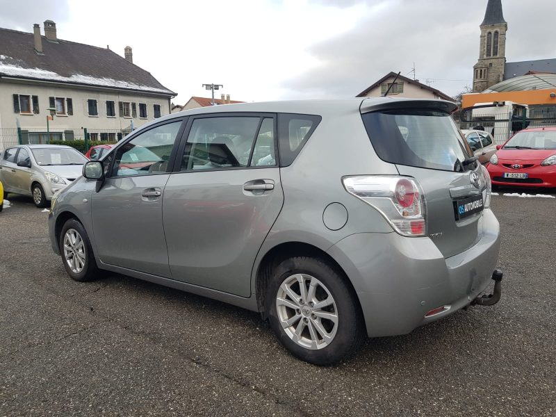 TOYOTA VERSO 1.8i VVT-i 145CV EXECUTIVE BOITE AUTO 5PLACES
