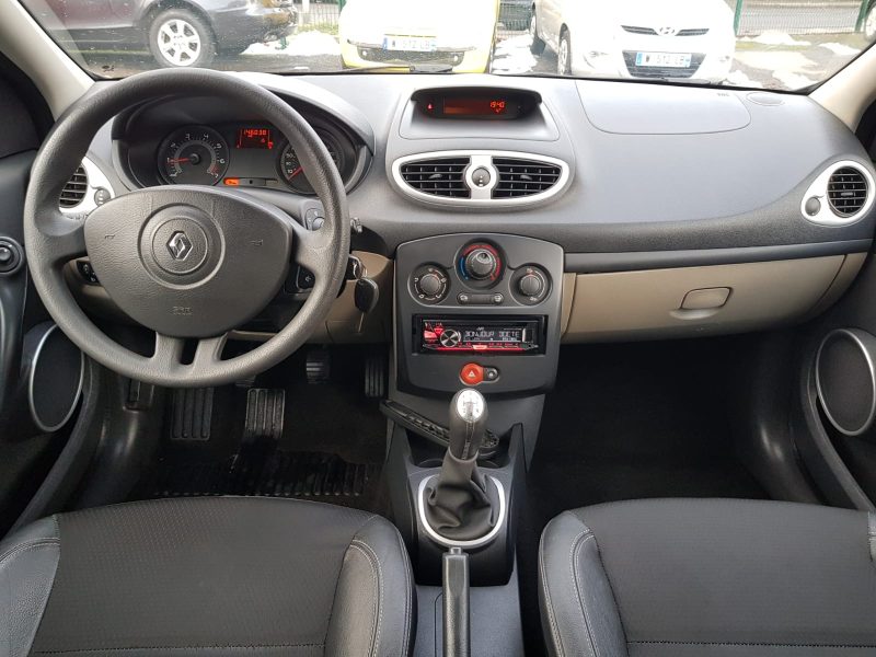RENAULT CLIO III 1.2i 75CV DYNAMIQUE