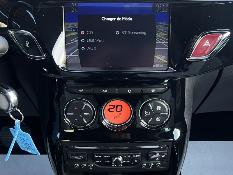 CITROEN DS3 SPORT CHIC 1.6 VTI 120 Cv BOITE AUTO CUIR GPS BLUETOOTH / CRIT AIR 1 - GARANTIE 1 AN