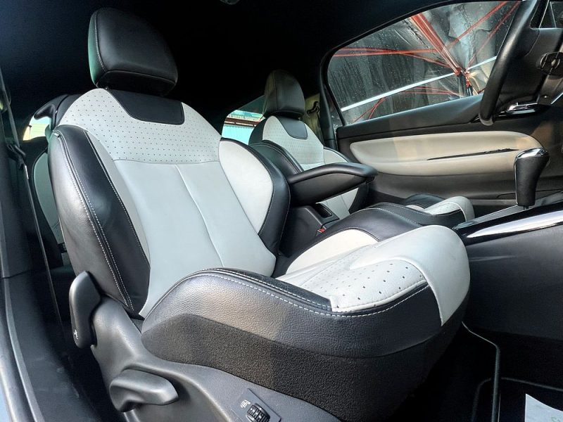 CITROEN DS3 SPORT CHIC 1.6 VTI 120 Cv BOITE AUTO CUIR GPS BLUETOOTH / CRIT AIR 1 - GARANTIE 1 AN