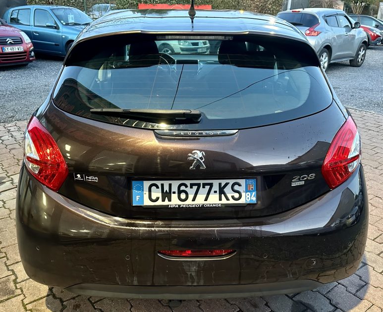 PEUGEOT 208 I 2013