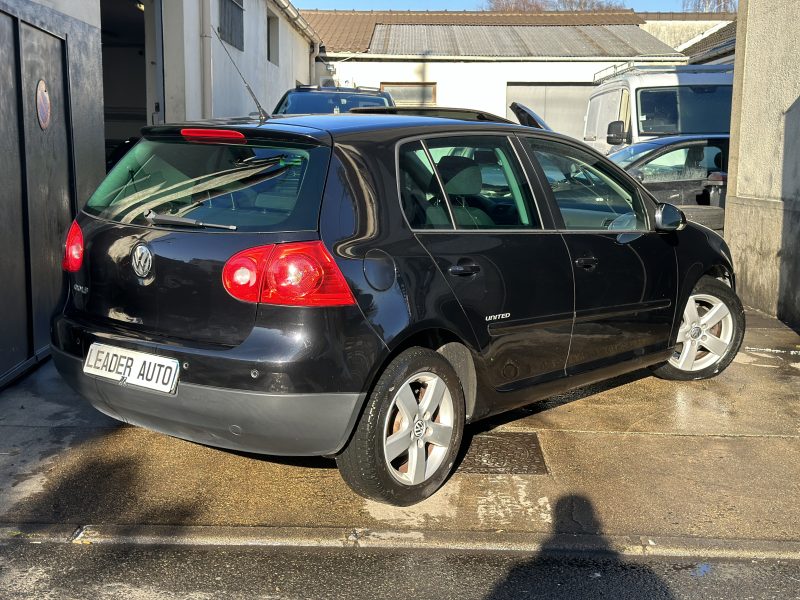 VOLKSWAGEN GOLF V 1.4 ESS UNITED PAYEZ EN 4X !