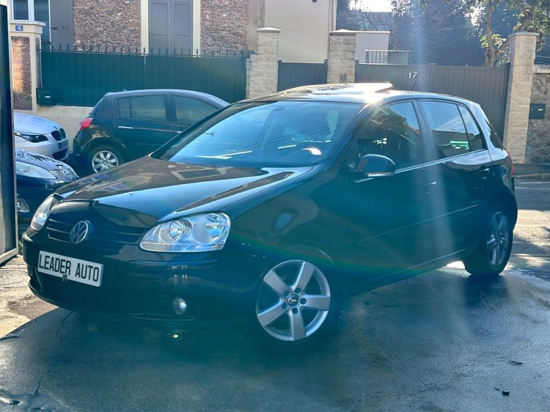 VOLKSWAGEN GOLF V 1.4 ESS UNITED PAYEZ EN 4X !