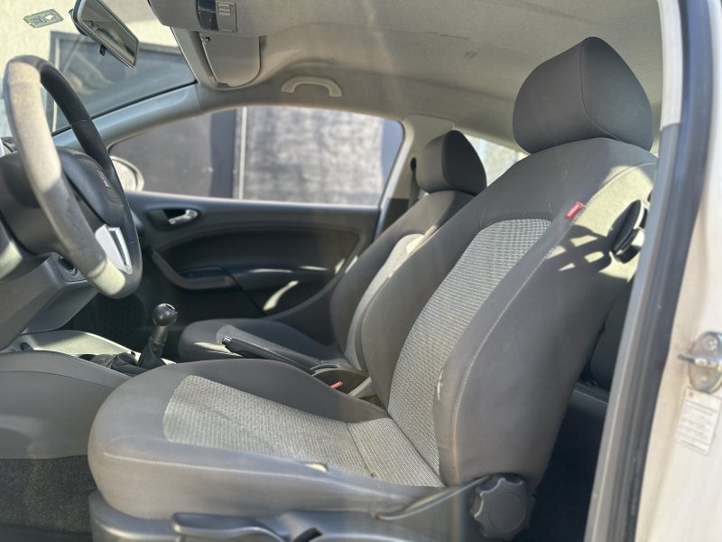 SEAT IBIZA 1.4 ESS STYLANCE PAYEZ EN 4X !