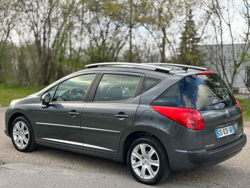 PEUGEOT 207 SW 1.6 HDI 110 Premium FAP