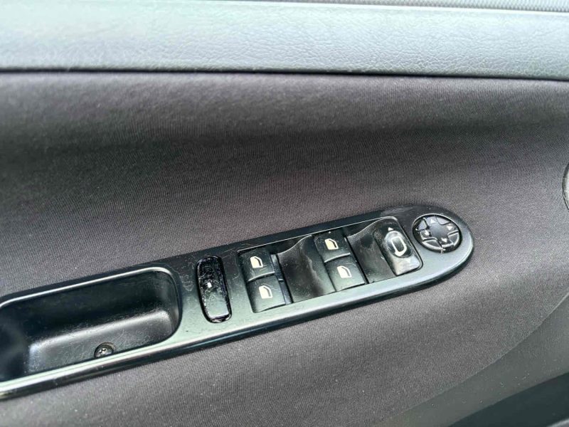 PEUGEOT 207 SW 1.6 HDI 110 Premium FAP