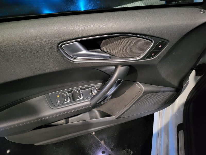 AUDI A1 SPORTBACK 1.4 TDI 90cv S-Line BVM5 / GPS/BLUETOOTH/REGULATEUR DE VITESSE