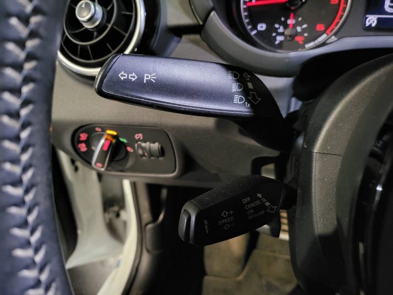 AUDI A1 SPORTBACK 1.4 TDI 90cv S-Line BVM5 / GPS/BLUETOOTH/REGULATEUR DE VITESSE