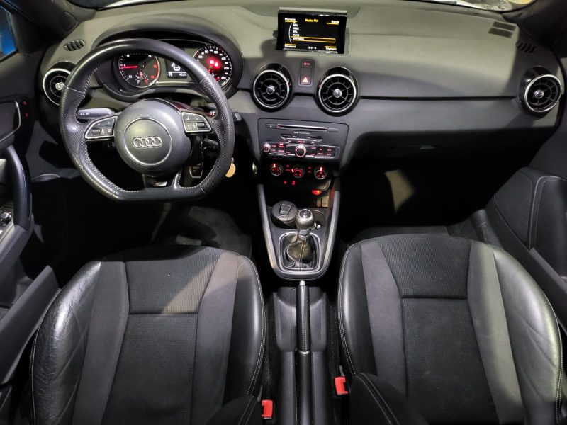 AUDI A1 SPORTBACK 1.4 TDI 90cv S-Line BVM5 / GPS/BLUETOOTH/REGULATEUR DE VITESSE