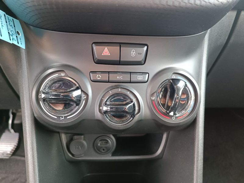 PEUGEOT 2008 I STYLE 1.2 VTi 82cv