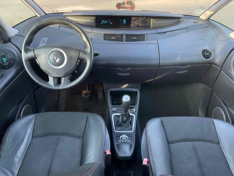 RENAULT ESPACE IV 2.0DCI 173CV