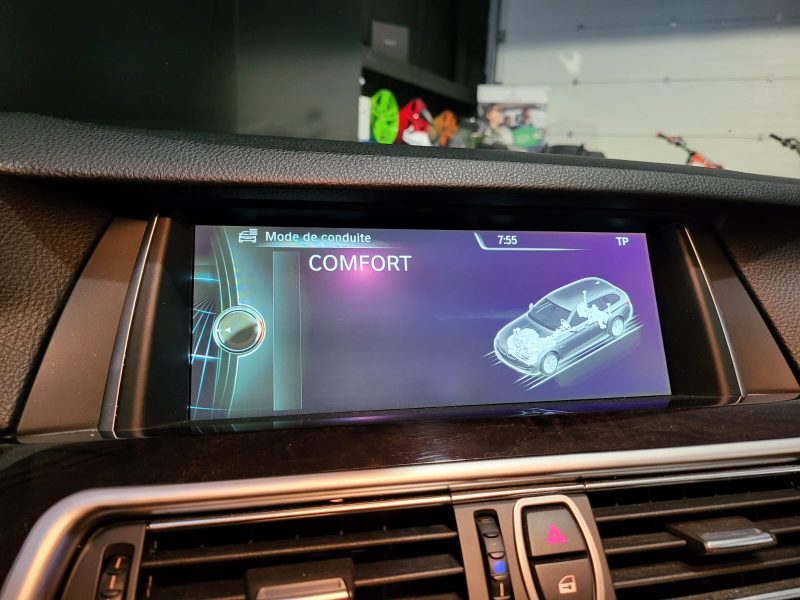 BMW SERIE 5 TOURING 520d 184cv Luxury BVA / SIEGES CHAUFFANT/AFFICHAGE TETE HAUTE/RADAR-AV-AR