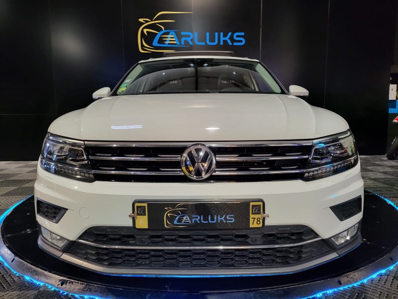VOLKSWAGEN TIGUAN II 2.0 TDI 150cv Carat DSG7 // APPLE CARPLAY/TOIT OUVRANT/CAMERA DE RECUL