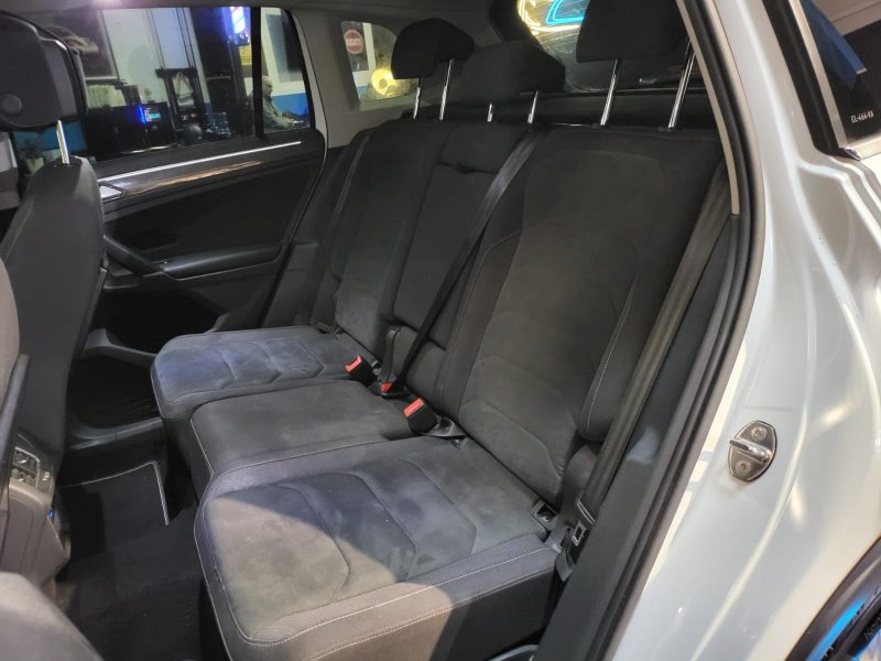 VOLKSWAGEN TIGUAN II 2.0 TDI 150cv Carat DSG7 // APPLE CARPLAY/TOIT OUVRANT/CAMERA DE RECUL