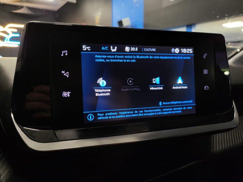 PEUGEOT 208 1.2 PURETECH 130 CV EAT8 ALLURE PACK / CAMERA DE RECUL / APPLE CAPLAY / FULL LED