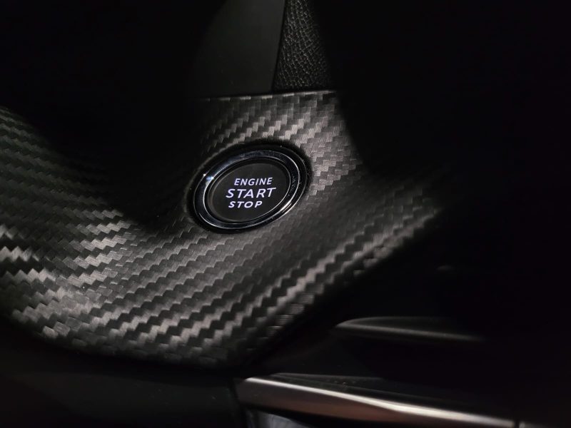 PEUGEOT 208 1.2 PURETECH 130 CV EAT8 ALLURE PACK / CAMERA DE RECUL / APPLE CAPLAY / FULL LED