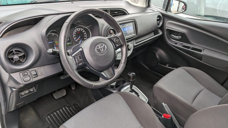TOYOTA YARIS 2019