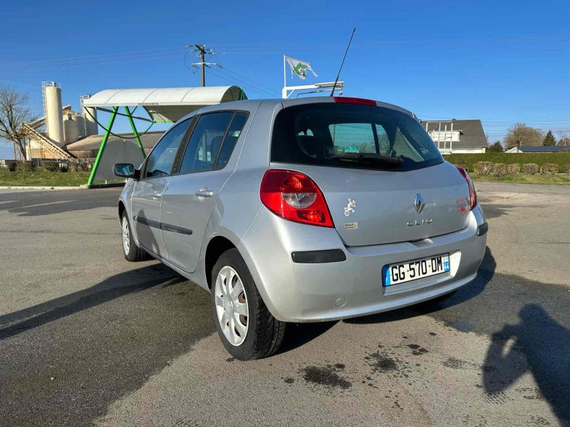 RENAULT CLIO III 2008