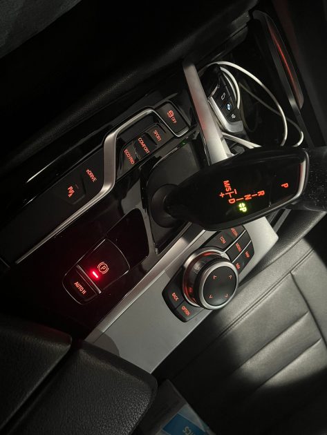 530e Hybrid 252 cv LOUNGE / CAMERA AR / REGULATEUR 