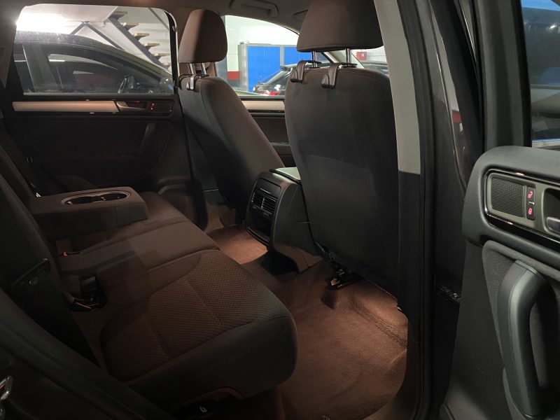 VOLKSWAGEN TOUAREG 2010