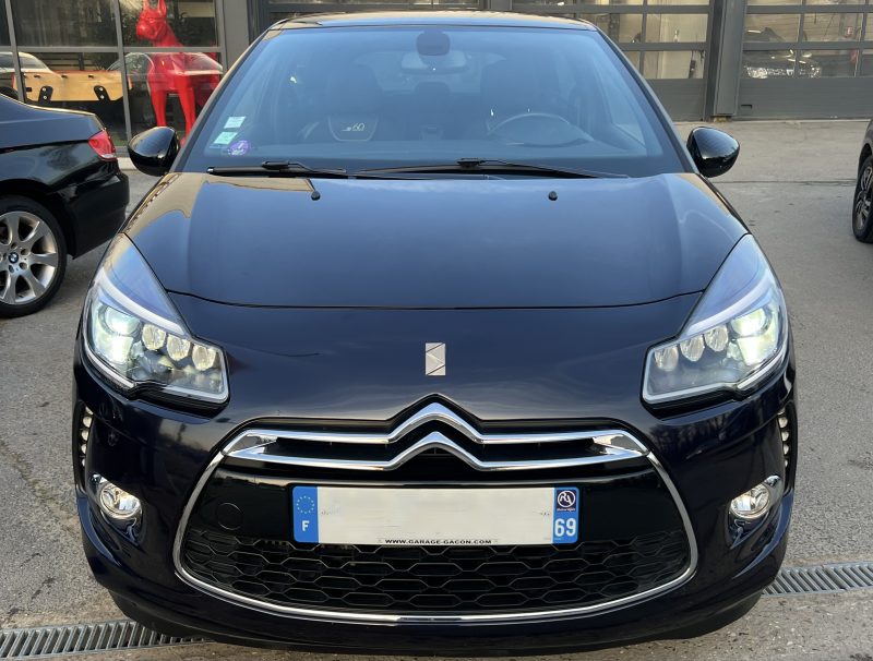 DS DS3 1955 60 EME ANNIVERSAIRE 1.2 110 Cv 1ERE MAIN BOITE AUTO GPS CAMERA RECUL - GARANTIE 1 AN