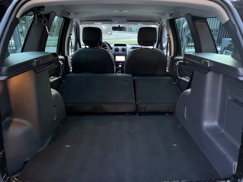 DACIA DUSTER 4x2 1.5 DCI 110 Cv 1ERE MAIN / GPS BLUETOOTH REGULATEUR / 64 700 KMS - GARANTIE 1 AN