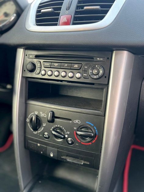 PEUGEOT 207 ACTIVE 1.4 16V5T 2007