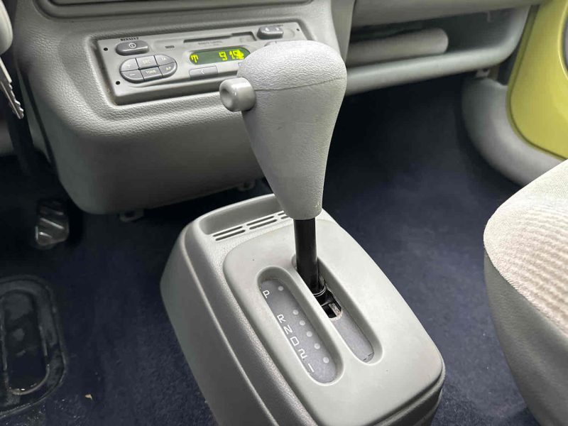 RENAULT TWINGO I 2000