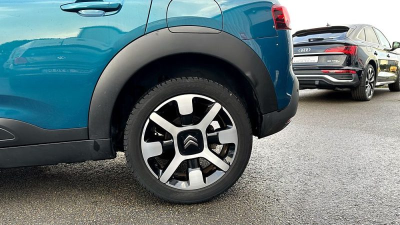 CITROEN C4 CACTUS 130 SHINE