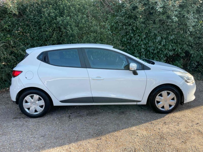 RENAULT CLIO IV 2015 1.5 dCi 75cv
