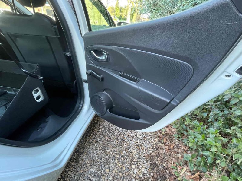 RENAULT CLIO IV 2015 1.5 dCi 75cv