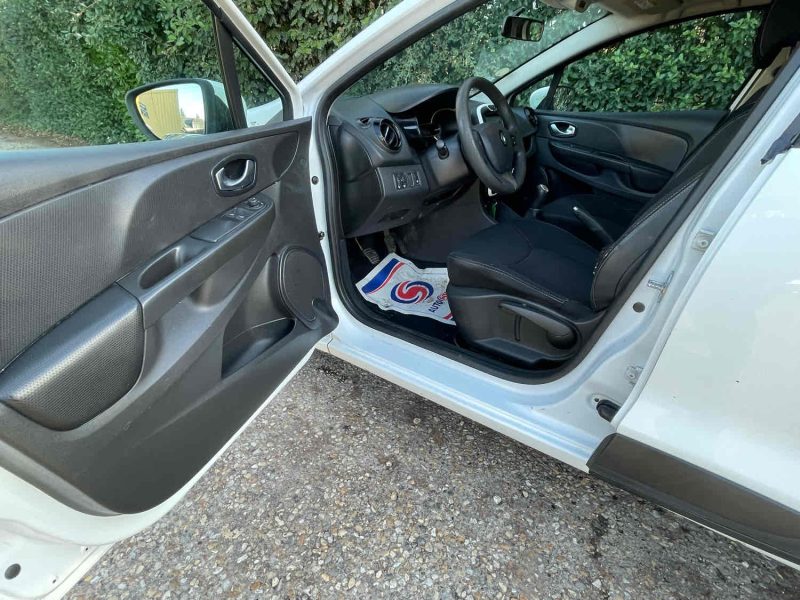 RENAULT CLIO IV 2015 1.5 dCi 75cv