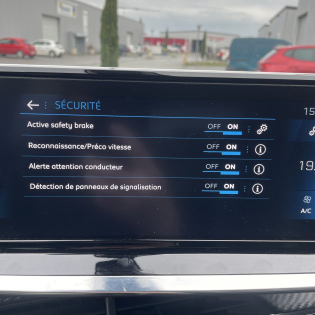 PEUGEOT 2008 II 2020