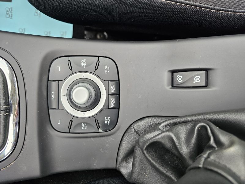 RENAULT MEGANE  ESTATE 1.5 DCI 110 CH FULL OPTION GPS TOIT OUVRANT 