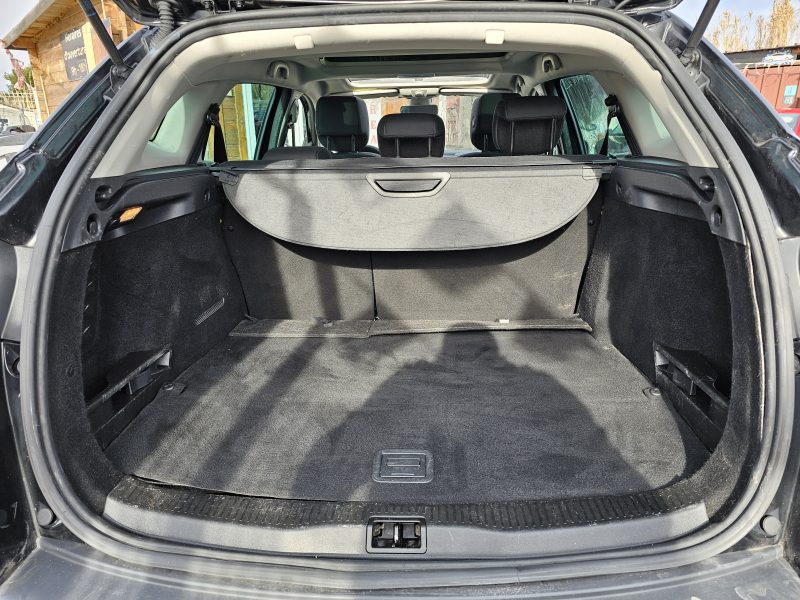 RENAULT MEGANE  ESTATE 1.5 DCI 110 CH FULL OPTION GPS TOIT OUVRANT 