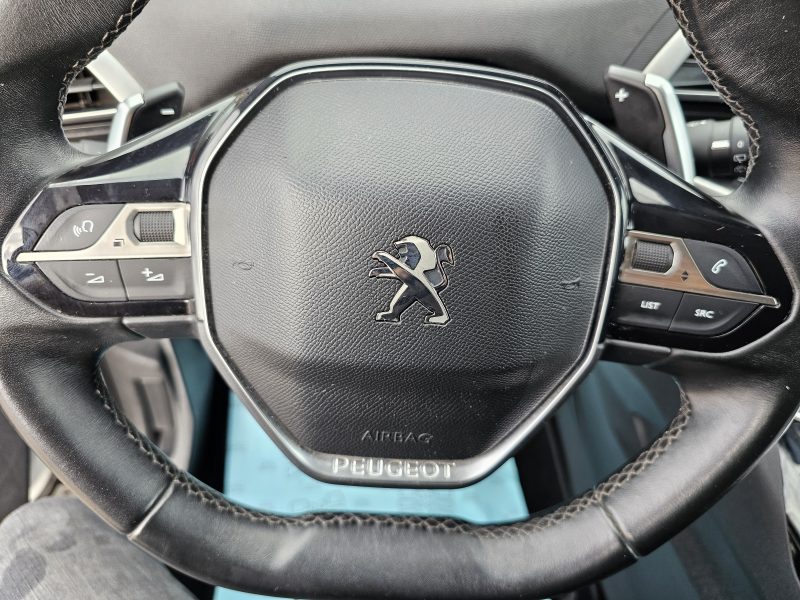 PEUGEOT 5008 1.6 HDI 120 CH BOITE AUTO 7 PLACES 