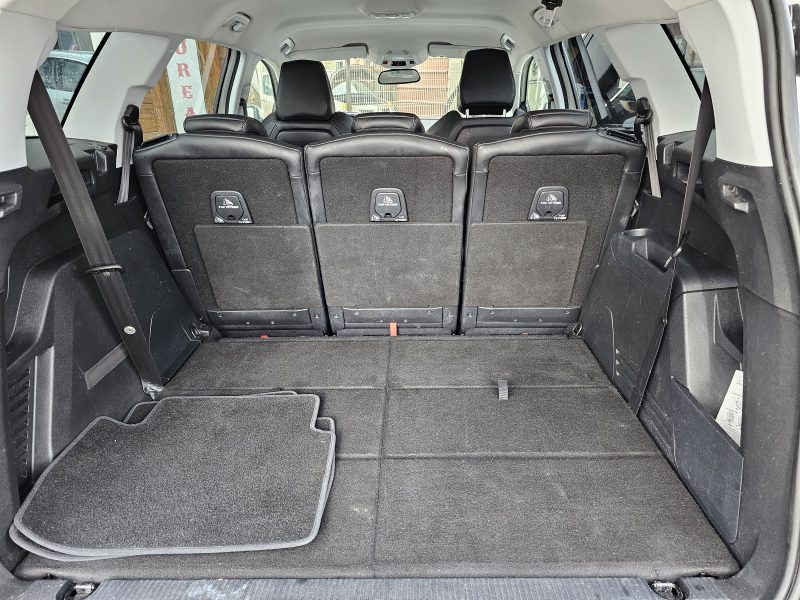 PEUGEOT 5008 1.6 HDI 120 CH BOITE AUTO 7 PLACES 