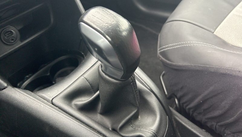 PEUGEOT 208 ALLURE 1.2 L PURE TECH 110 ch